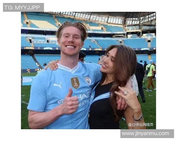 足球明星的爱情故事揭晓 谁是他背后支持的那位神秘女友